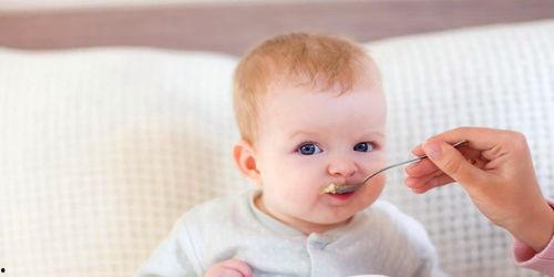 宝宝吃瓜烂嘴角吗,宝宝吃瓜烂嘴角的原因及预防措施