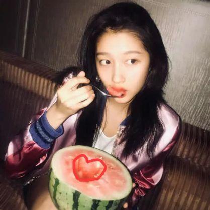 吃瓜少女写真图片,吃瓜少女写真集