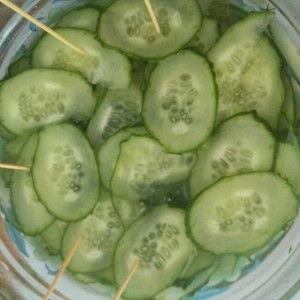 中考吃泡瓜的寓意,寓意着智慧与成功的甜蜜果实